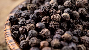 Μαύρο Πιπέρι Ολόκληρο