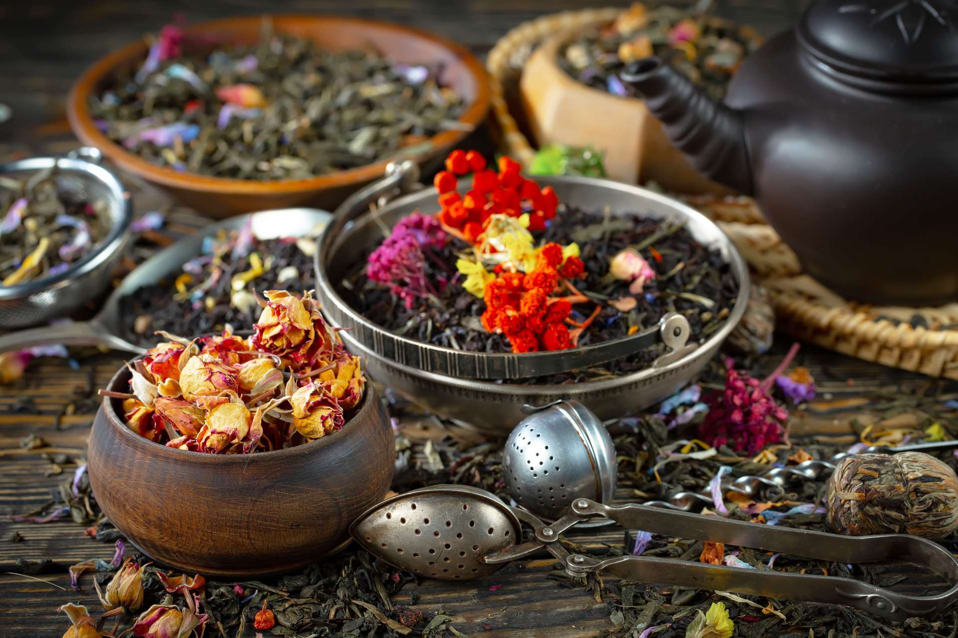 Αρωματικά τσάγια και φύλλα τσαγιού για ροφήματα