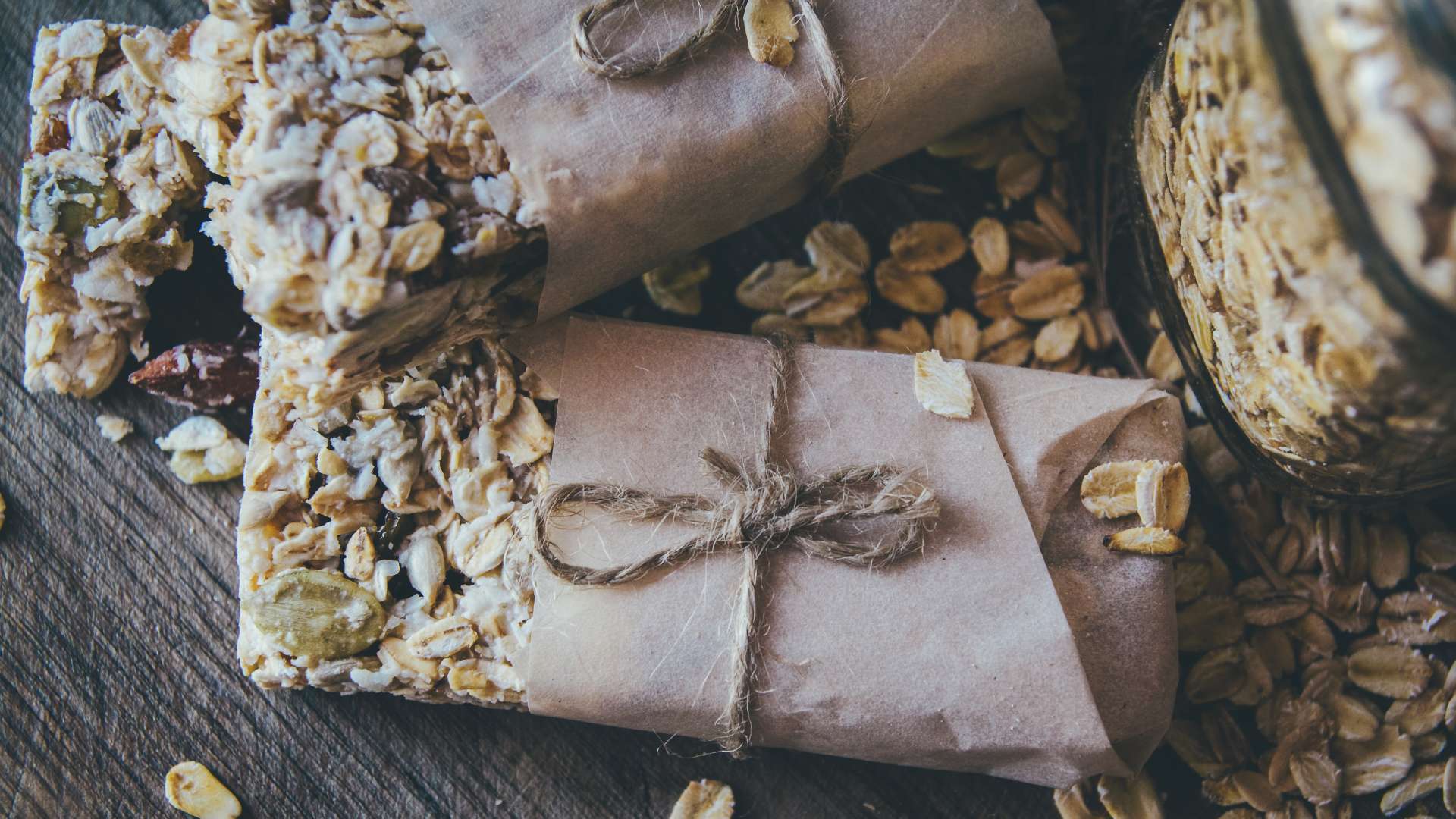 Ενεργειακές μπάρες και βάφλες με φυσικά συστατικά