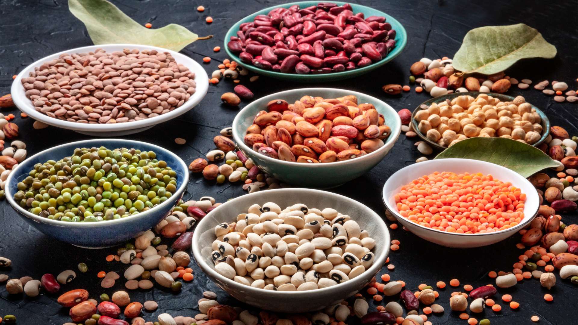 Φυσικά όσπρια όπως φακές, ρεβύθια και φασόλια