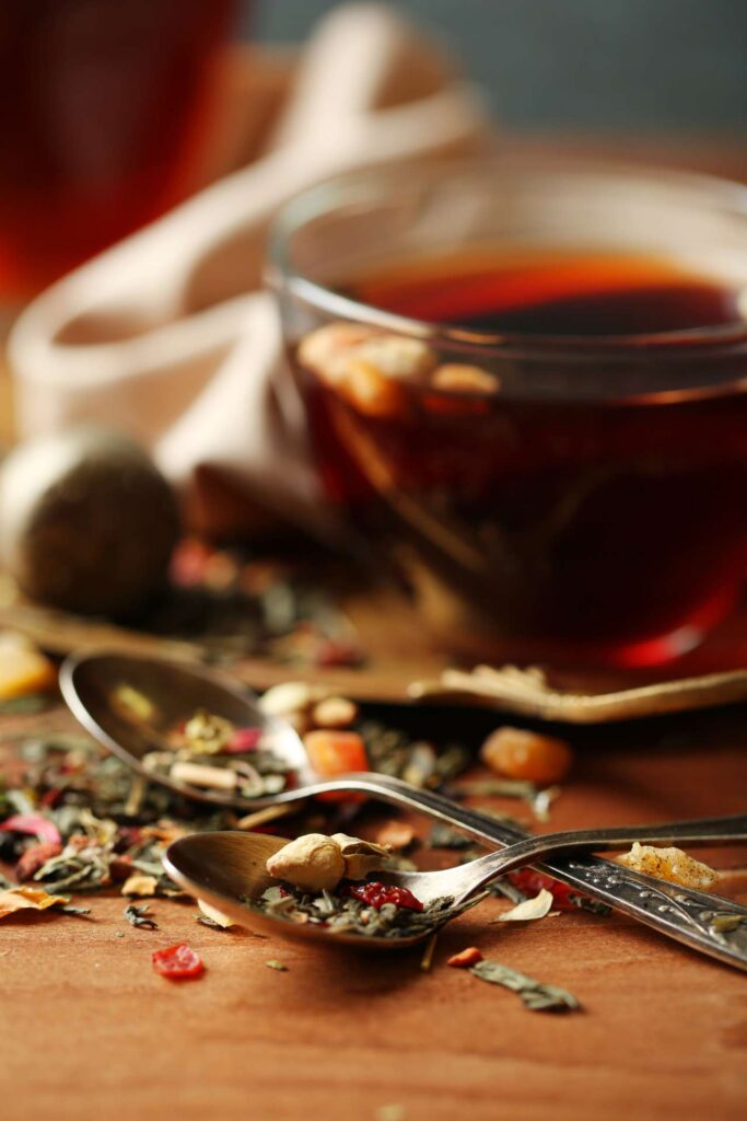 βότανα για προστάτη σε παραδοσιακό βοτανοπωλείο